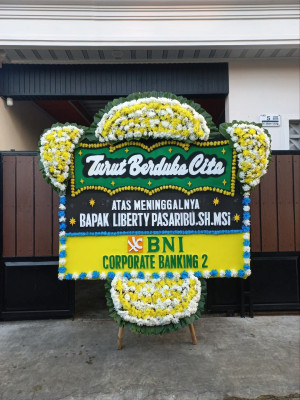 Papan Bunga Duka di Tangen